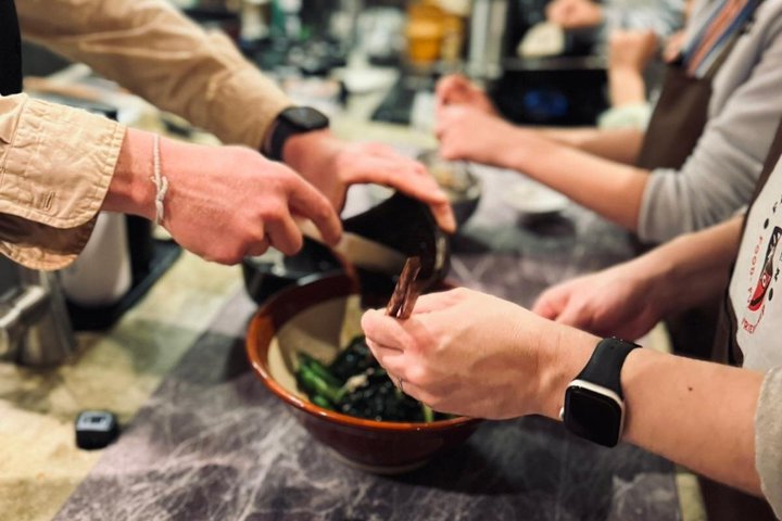 Kyoto Family Kitchen — private cooking class in a residential Japanese home