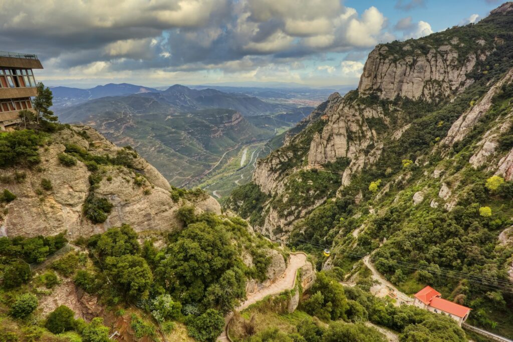 Excursion Barcelone et Montserrat en petit groupe avec prise en charge croisiériste