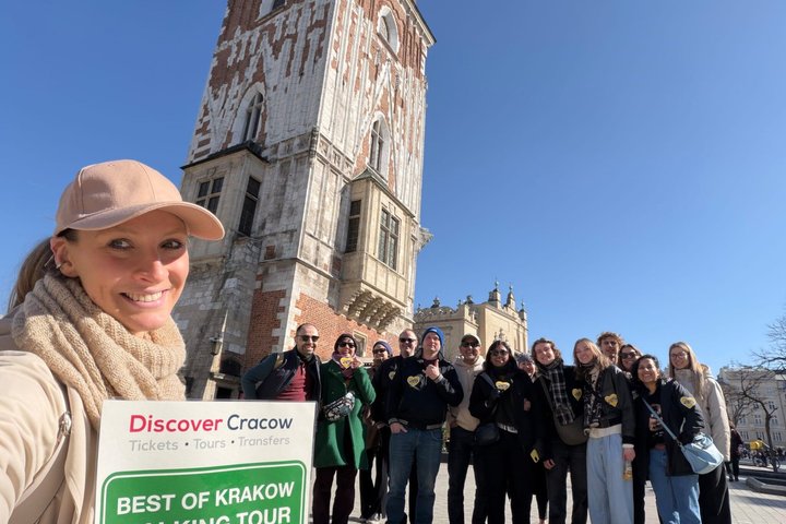 Halle aux draps Sukiennice sur le Rynek Główny de Cracovie, visite guidée à pied vieille ville