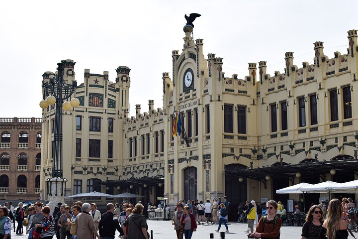 Food tour gastronomique centre-ville Valence dégustations spécialités régionales