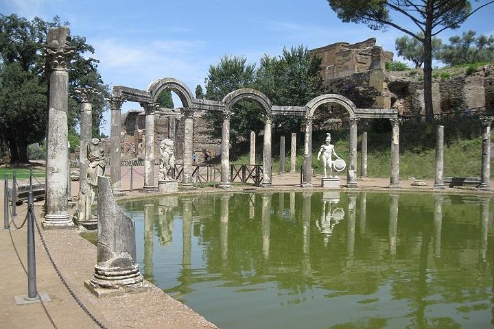 Cultural semi-private tour under 6 people — Hadrian's Villa and Villa d'Este Tivoli from Rome