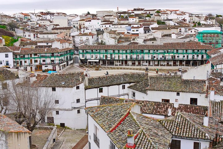 Journée Chinchón Aranjuez Toledo depuis Madrid : palais royal d'Aranjuez et place octogonale de Chinchón
