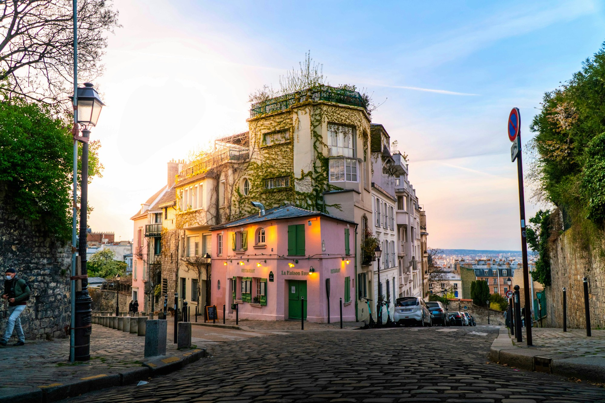 Quartier de Ménilmontant à Paris, ambiance populaire de l'est parisien