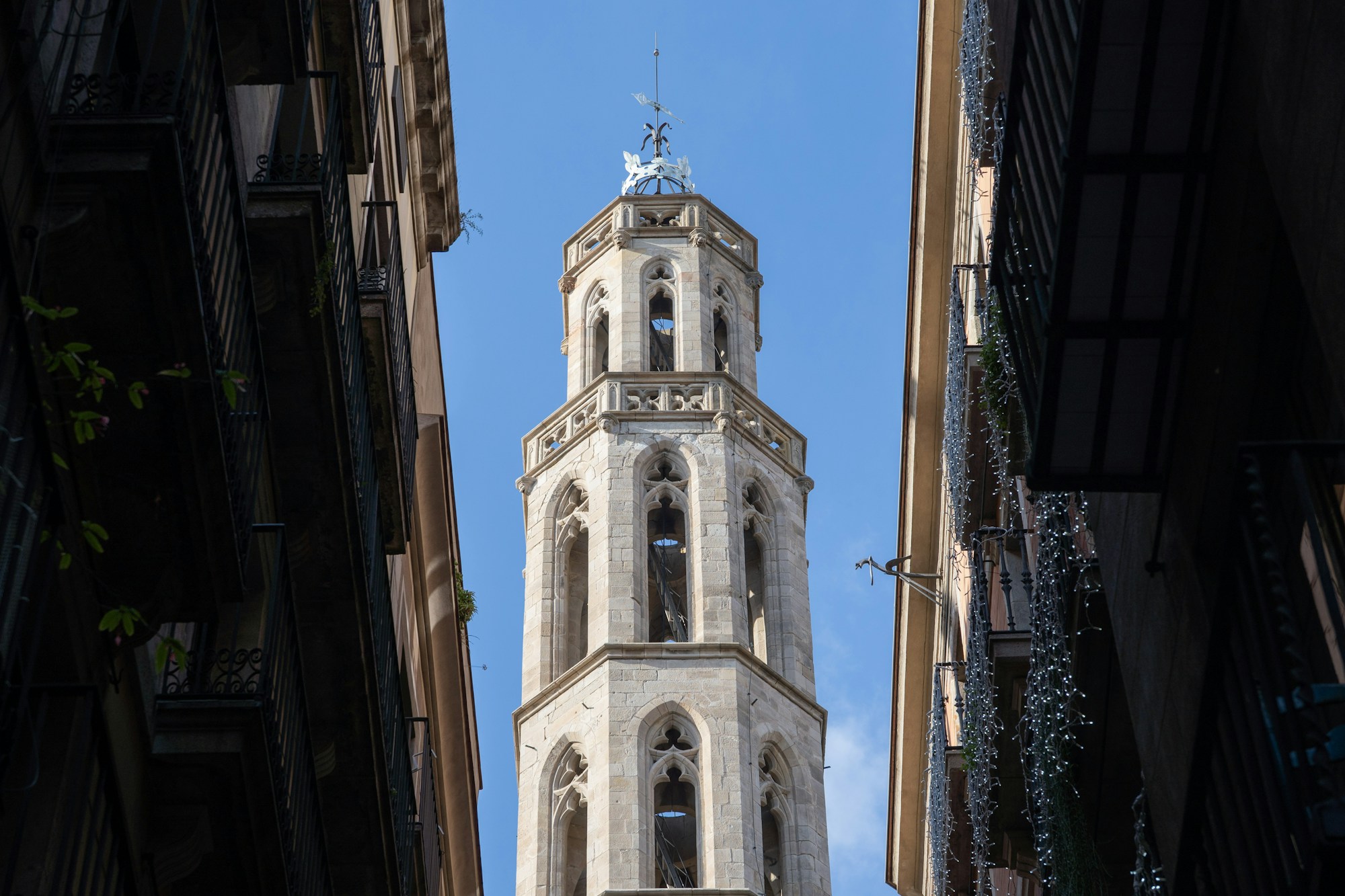 Basilique Santa Maria del Mar et ruelles d'El Born à Barcelone