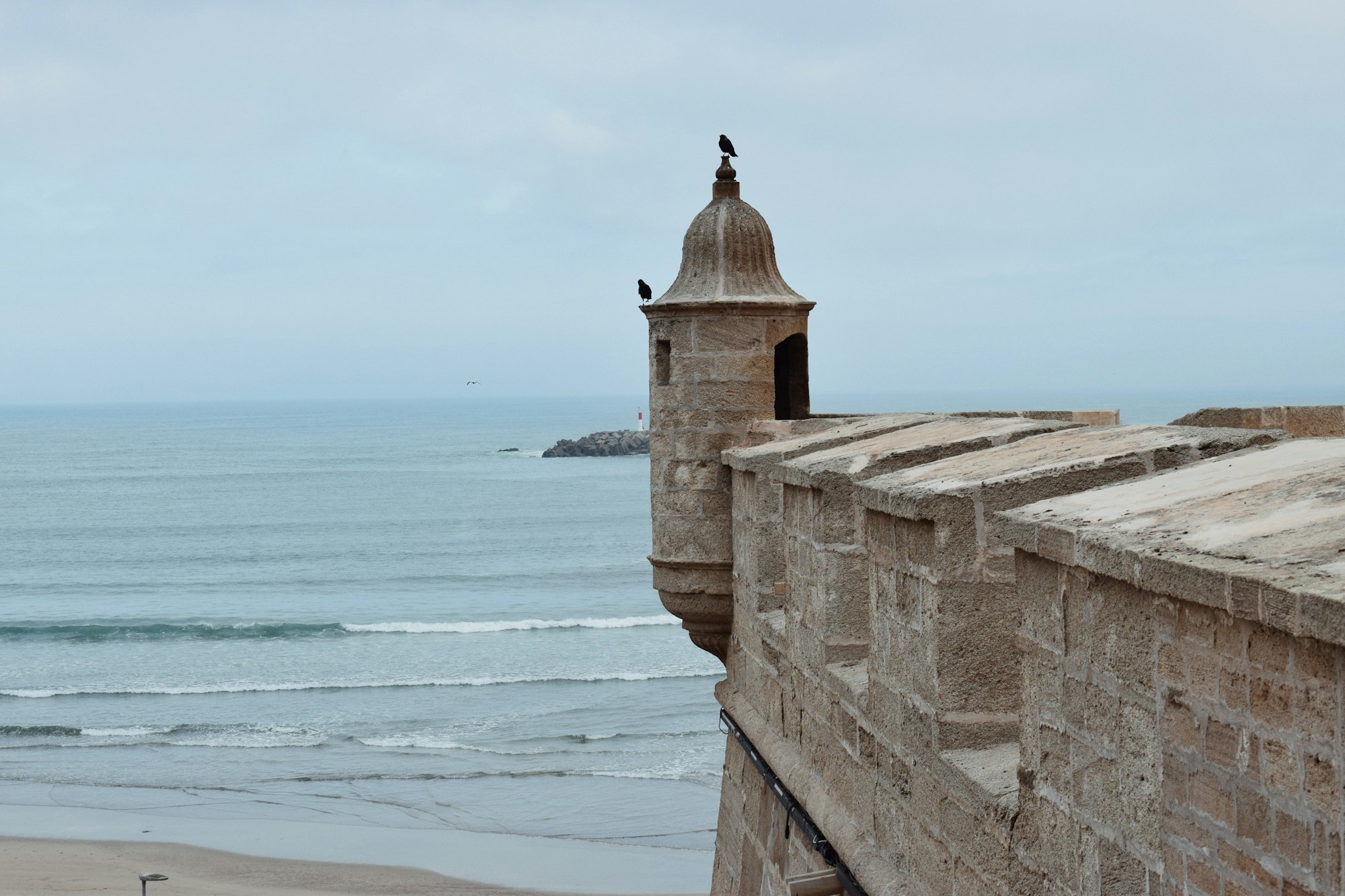 Kasbah de los Oudaya en Rabat, Marruecos — fortaleza atlántica y jardines andaluces