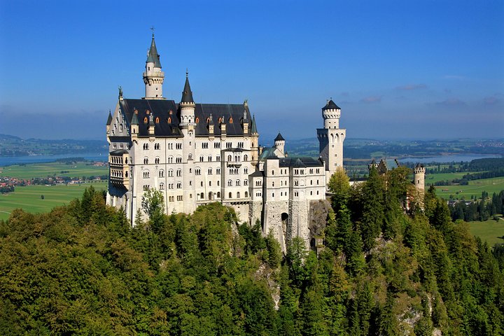 Excursión en autobús Múnich Neuschwanstein y palacio de Linderhof audioguía
