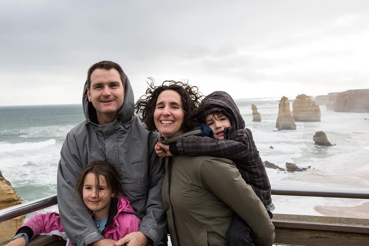Great Ocean Road - Le Dodici Apostoli formazioni calcaree al tramonto, Victoria Australia