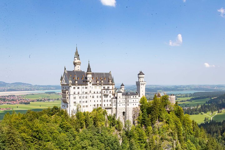 Visita VIP Premium Neuschwanstein y Linderhof desde Múnich en pequeño grupo