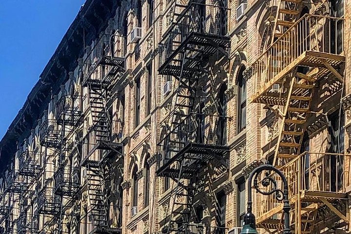 Tour privé architecture et design Manhattan SoHo cast-iron High Line galeries West Village guide spécialisé