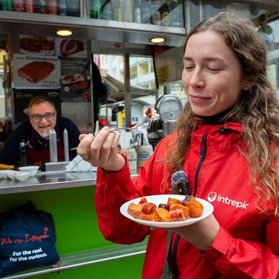 Vienna Food Tour cafés marchés Wiener Schnitzel cuisine de rue guide local