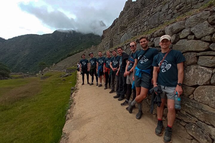 Trek 4 jours Chemin de l'Inca classique Dead Woman's Pass ruines incas Machu Picchu