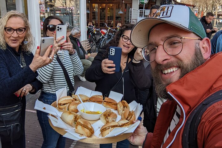 Visite gastronomique marché Amsterdam Streat Bites Albert Cuypmarkt street food dégustation