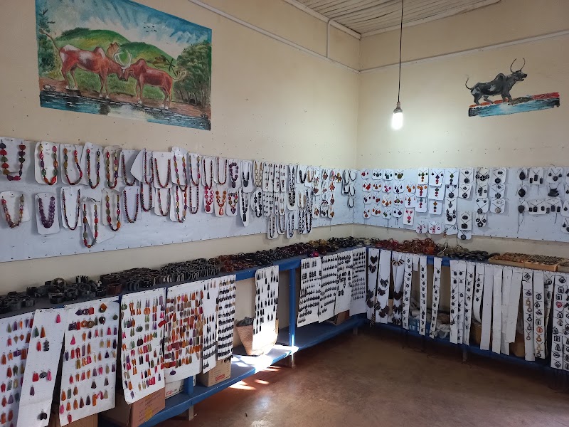 Atelier Maminirina, corne de zébu (coopérative) – Antsirabe 110, Madagascar (photo 3)