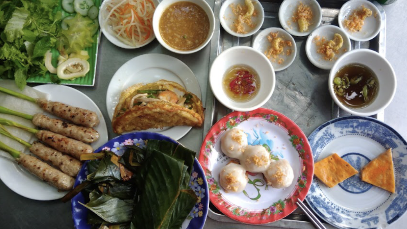 Bánh Bèo Nậm Lọc Bà Đỏ – 8 Nguyễn Bỉnh Khiêm, Phú Xuân, Huế, Vietnam (photo 2)
