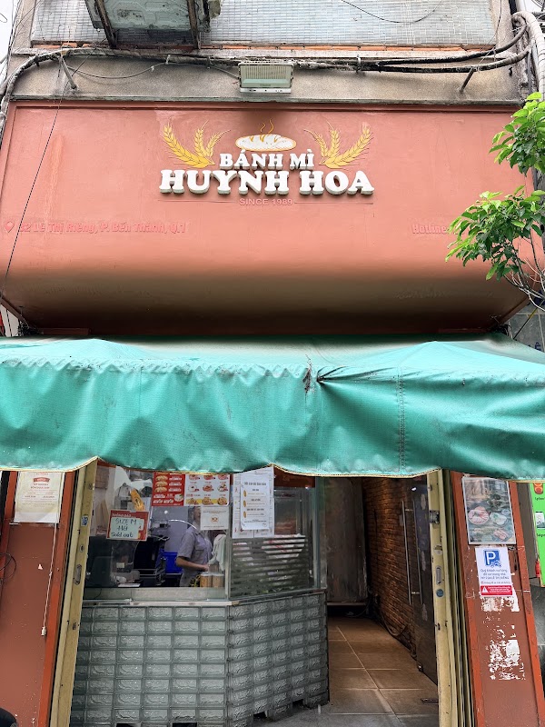Bánh Mì Huynh Hoa - Lê Thị Riêng – 26 Lê Thị Riêng, Bến Thành, Hồ Chí Minh, Vietnam (photo 1)