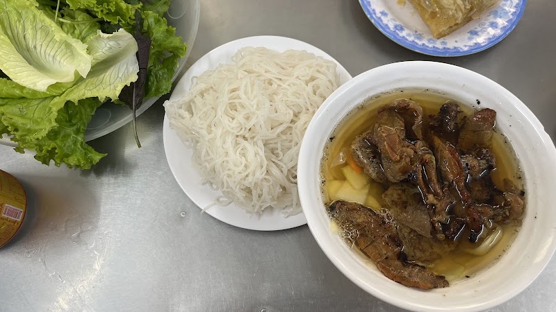 Bún chả Hương Liên – 24 P. Lê Văn Hưu, Cửa Nam, Hà Nội, Vietnam (photo 3)