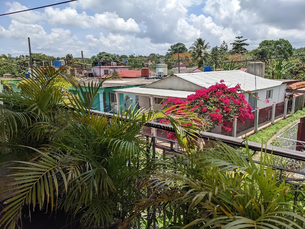 Casa Lucilo y Nirma – J79W+225, Camilo Cienfuegos, Viñales, Cuba (photo 1)