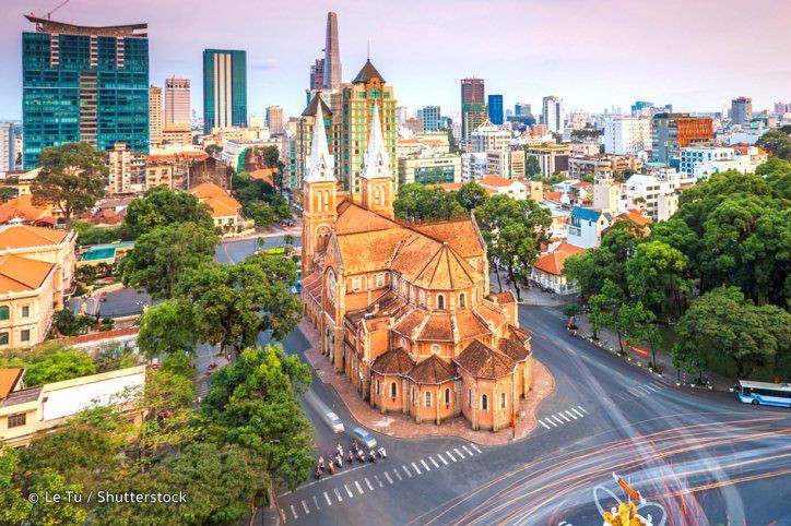 Cathédrale Notre-Dame de Saïgon – 01 Công trường Công xã Paris, Quận 1, Hồ Chí Minh 70000, Vietnam (photo 2)