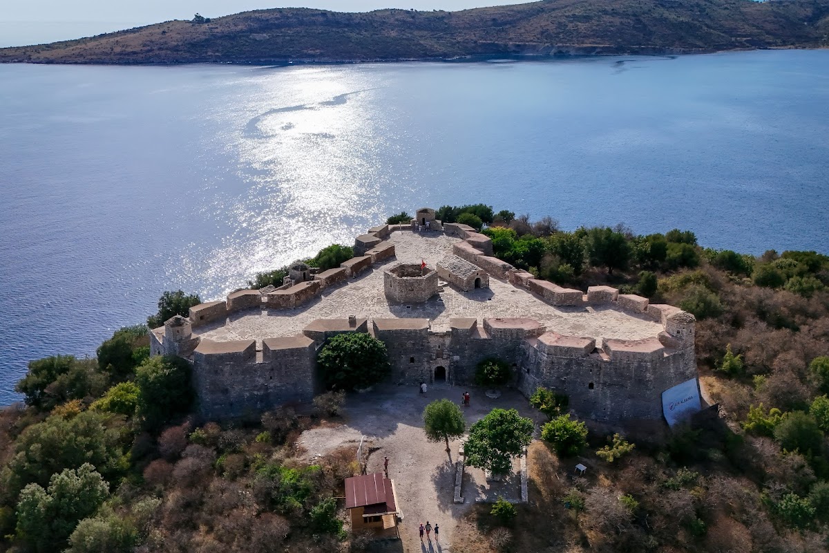 Château de Porto Palermo – Porto Palermo Castle, Himarë, Albania (photo 1)