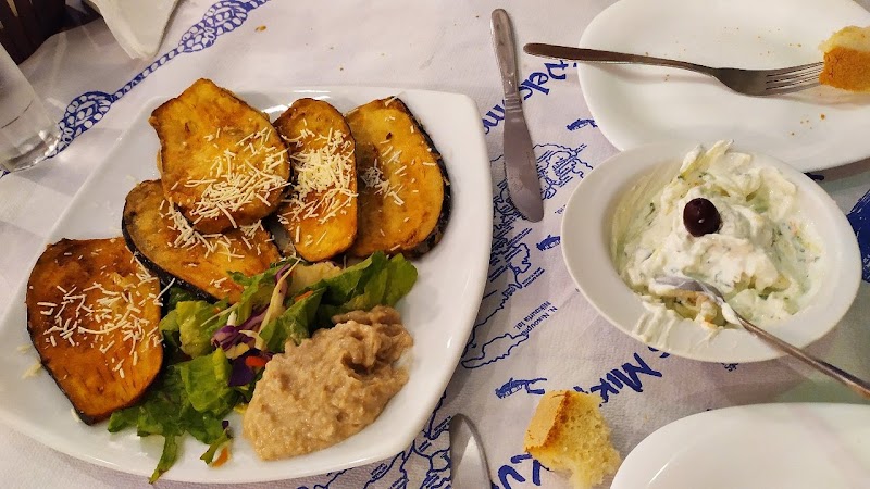 Corner Tavern – Katapola, Amorgos 840 08 (photo 2)