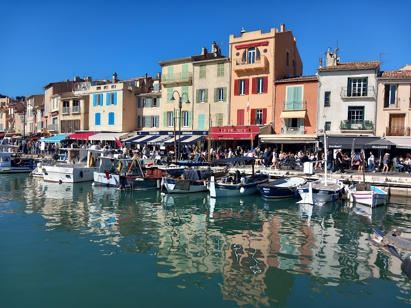 Croisière des Calanques de Cassis – Quai Saint-Pierre, 13260 Cassis, France (photo 3)
