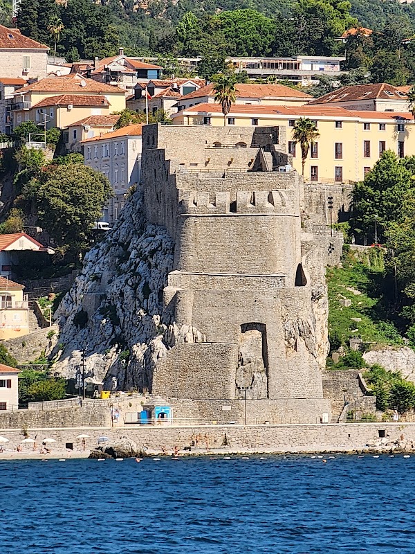 Forte Mare et vieille ville (Herceg Novi) – Vieille ville, Herceg Novi, Monténégro (photo 3)