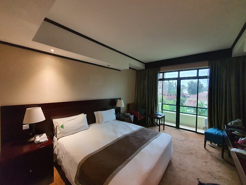 Gorillas Golf Hotel – Kigali, Rwanda (photo 2)