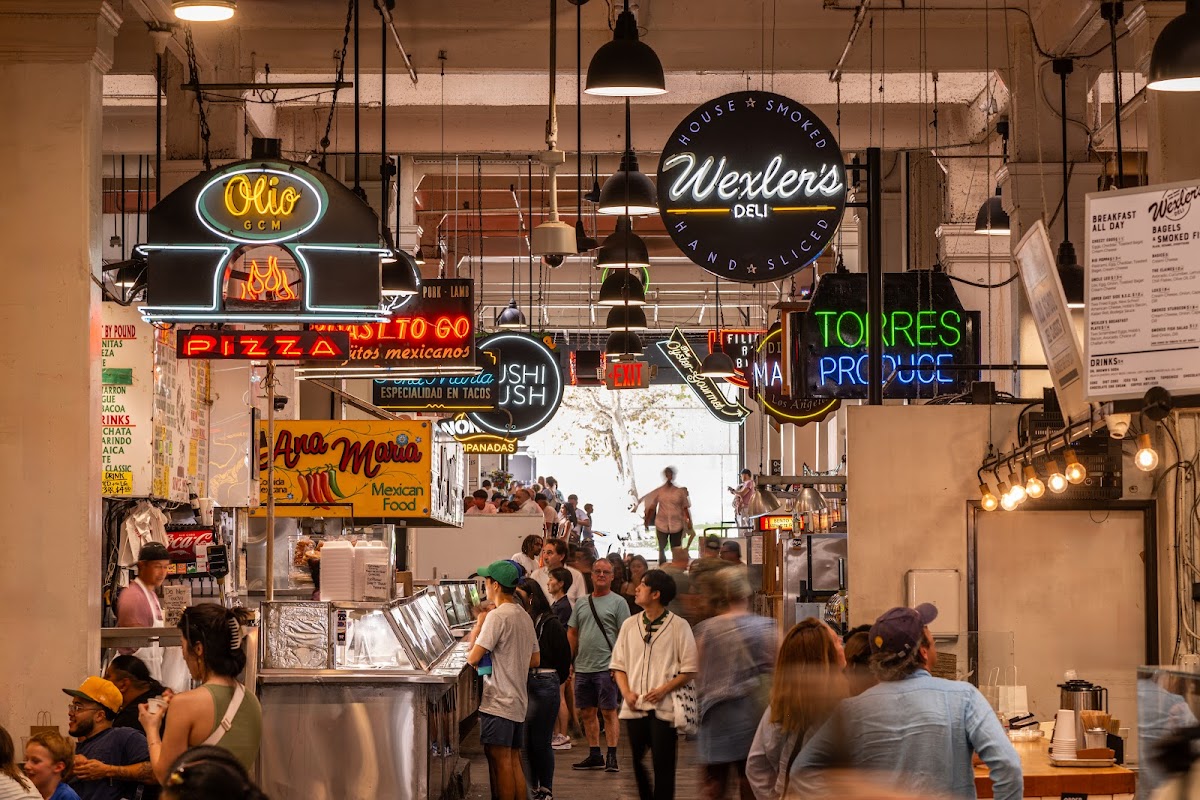 Grand Central Market – 317 S Broadway, Los Angeles, CA 90013, USA (photo 1)