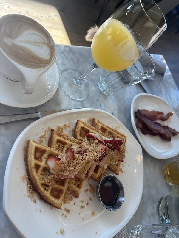 Jane Q – 1800 Argyle Ave, Hollywood, CA 90028, USA (photo 3)