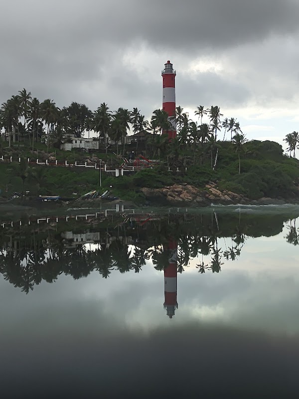 Lighthouse Beach – CX2H+6FV Lighthouse Beach, Vizhinjam, Kovalam, Thiruvananthapuram, Kerala 695527, India (photo 1)