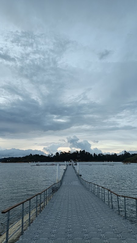 Malecón de Guatapé – Malecón, Guatapé, Antioquia, Colombie (photo 2)