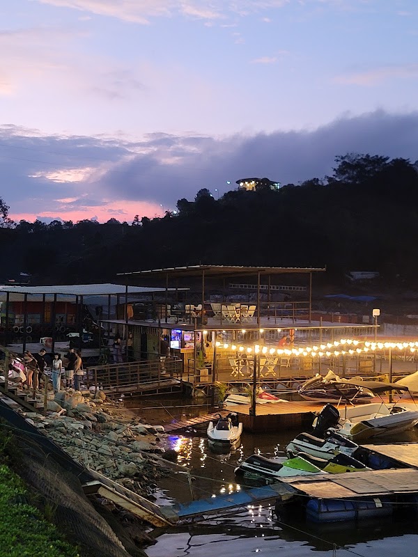 Malecón de Guatapé – Malecón, Guatapé, Antioquia, Colombie (photo 3)