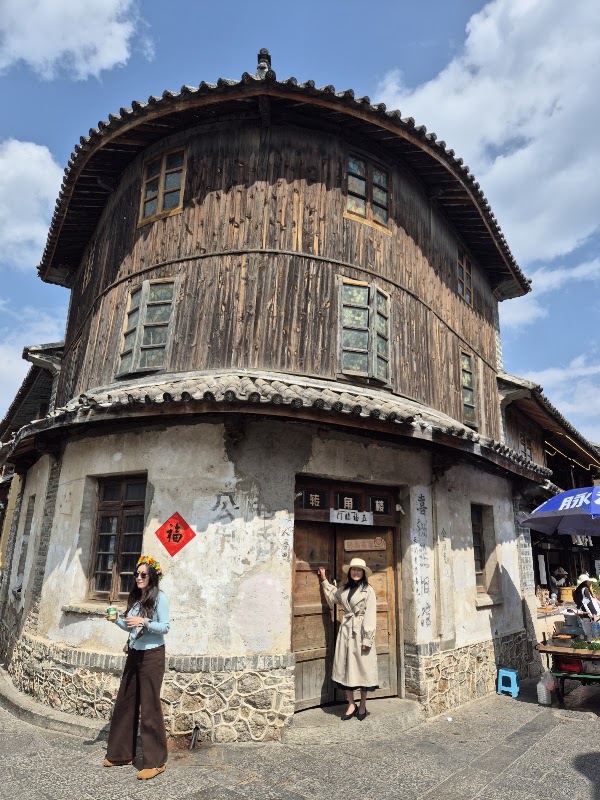 Marché bai de Xizhou – Bourg ancien de Xizhou, Dali, Yunnan, Chine (photo 1)