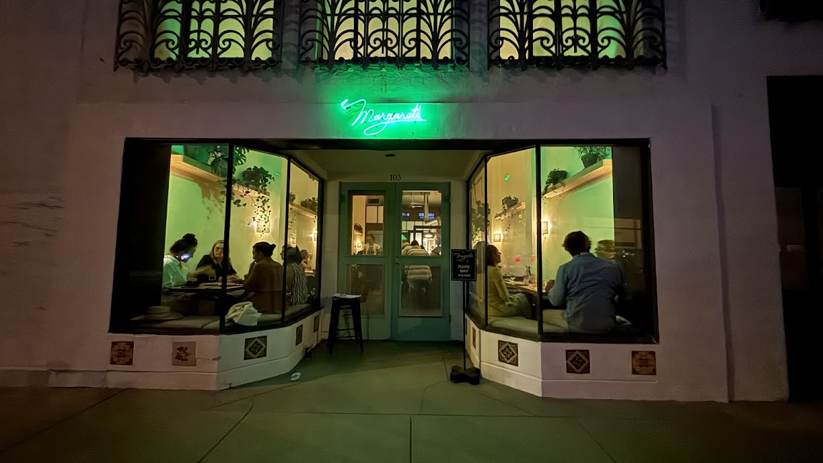 Angel's Restaurant – 205 S Spring St, Marfa, TX 79843, États-Unis (photo 1)