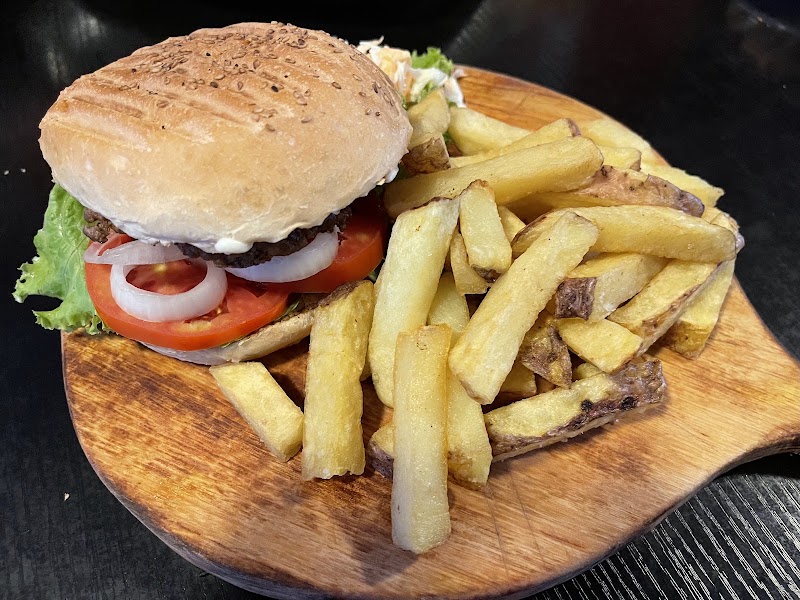 Migano Cafe – NR 4 RD, Musanze (photo 3)