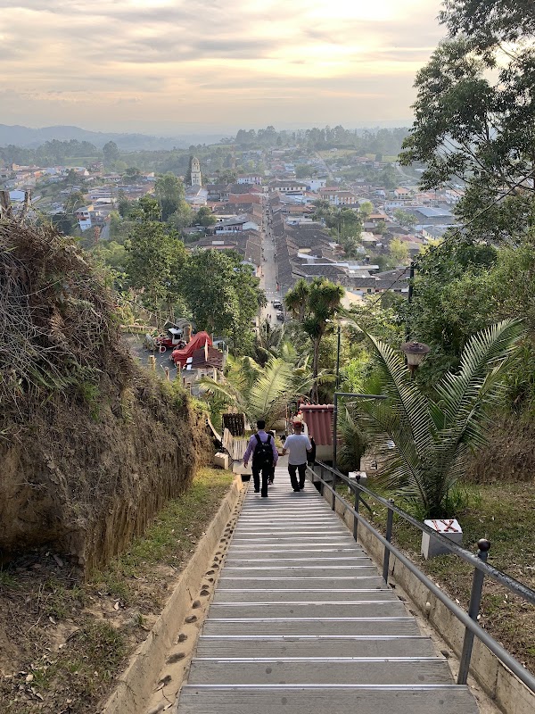 Mirador Alto de la Cruz – Alto de la Cruz, Salento, Quindío, Colombie (photo 3)