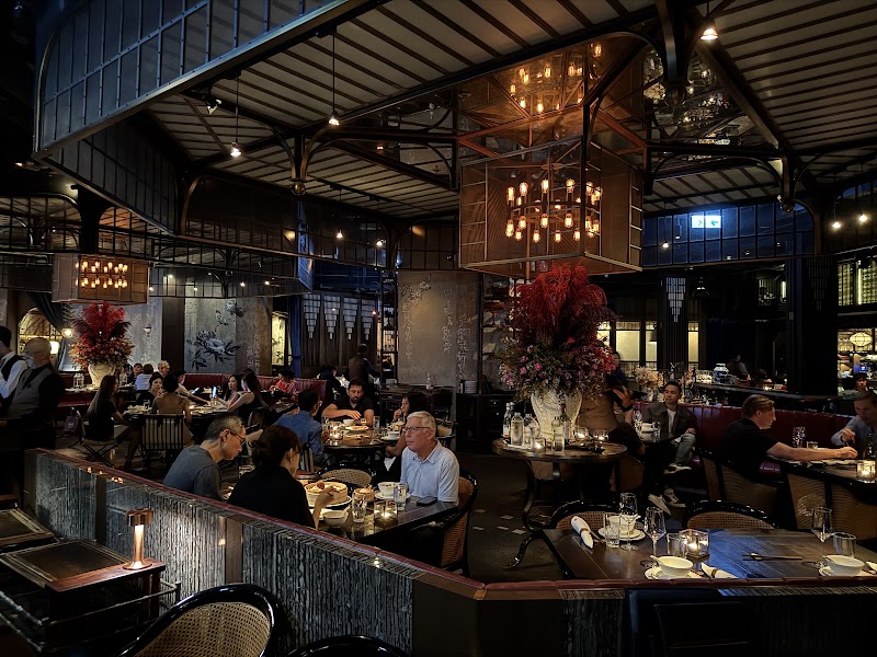Mott 32 – 4-4A Des Voeux Rd Central, Central, Hong Kong (photo 2)