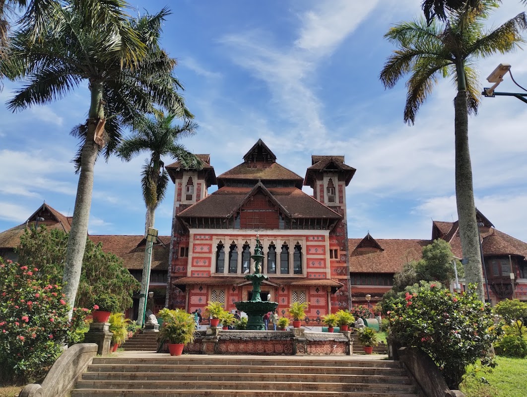 Napier Museum – LMS Vellayambalam Rd, near Museum Junction, Kanaka Nagar, Nanthancodu, Thiruvananthapuram, Kerala 695033, India (photo 1)