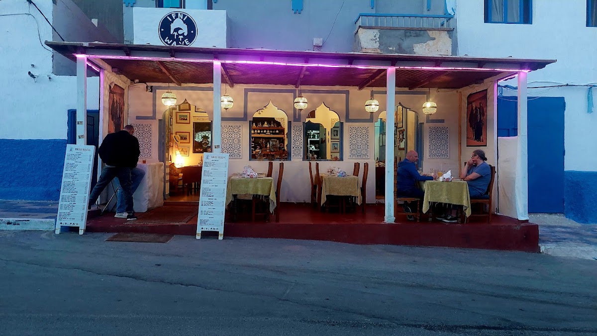 Nomad Restaurant – 85200 Bd Moulay Youssef, Sidi Ifni, Maroc (photo 1)