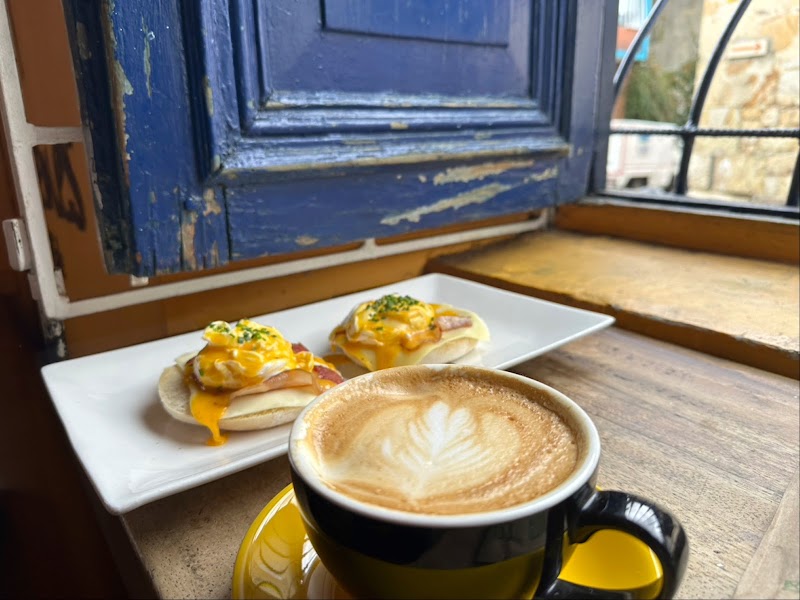 Orígenes Café – Cl. 11 #2-98, La Candelaria, Bogotá, Colombie (photo 3)