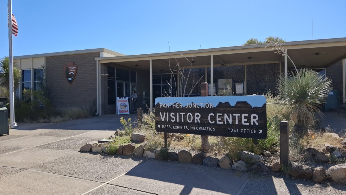 Panther Junction Visitor Center – 1 Panther Junction, Big Bend National Park, TX 79834, États-Unis (photo 1)