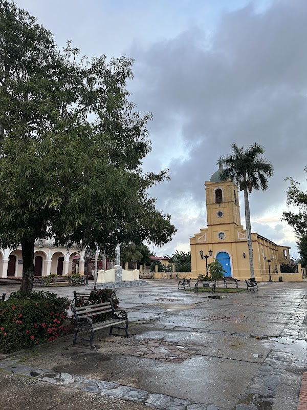 Parque José Martí – J78R+JCR, Vinales, Cuba (photo 1)