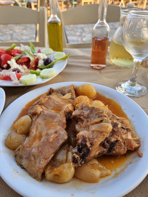 Parvas Tavern – Chora, Amorgos 840 08 (photo 2)