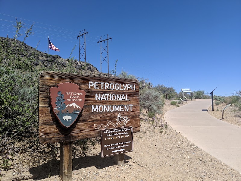 Petroglyph National Monument – 6510 Western Trail NW, Albuquerque, NM 87120, États-Unis (photo 2)