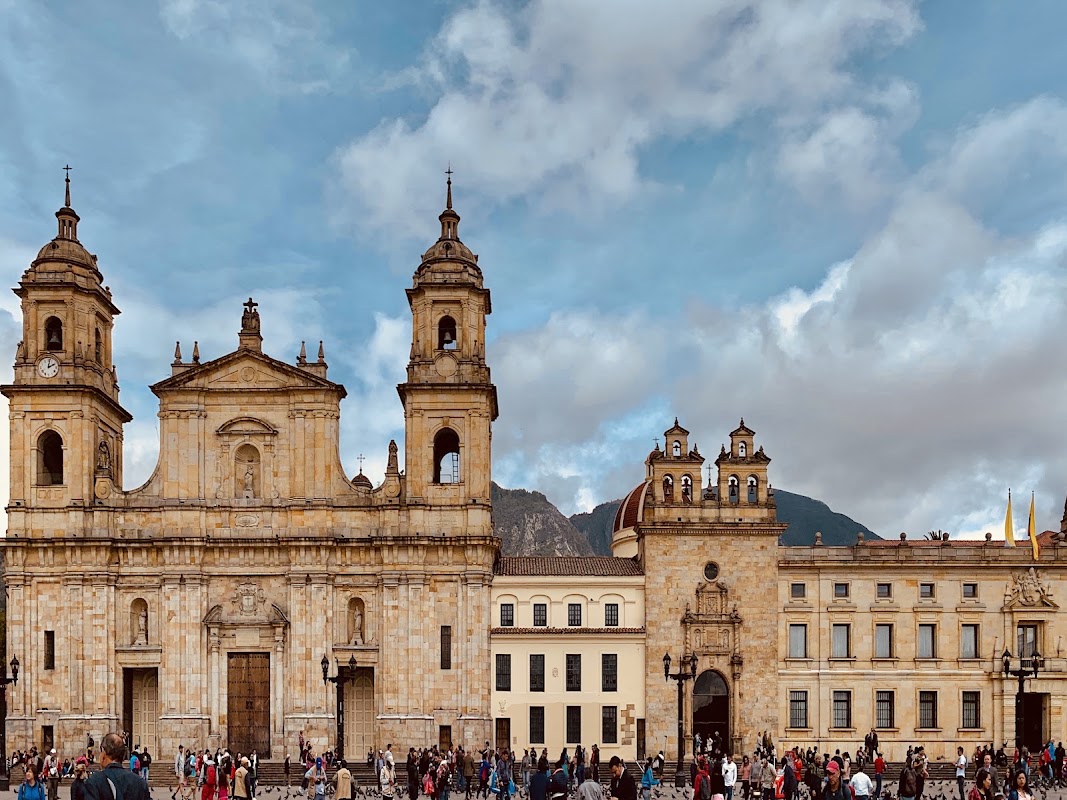 Plaza de Bolívar – Plaza de Bolívar, La Candelaria, Bogotá, Colombie (photo 1)