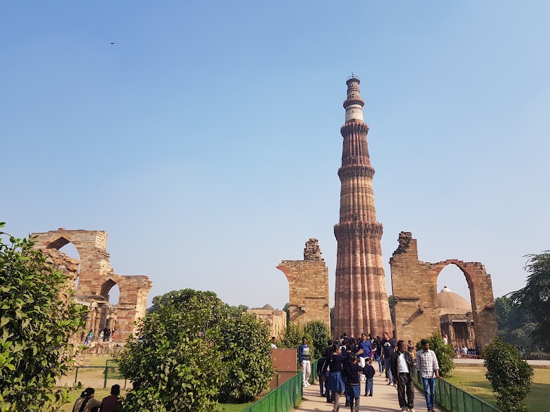 Qutub Minar – Seth Sarai, Mehrauli, New Delhi, Delhi 110030, India (photo 3)