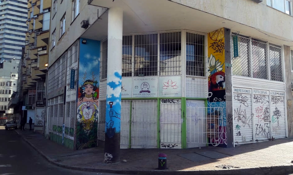 Restaurante Loto Azul Vegano – Cra. 5 Bis #12C-02, La Candelaria, Bogotá, Colombie (photo 1)