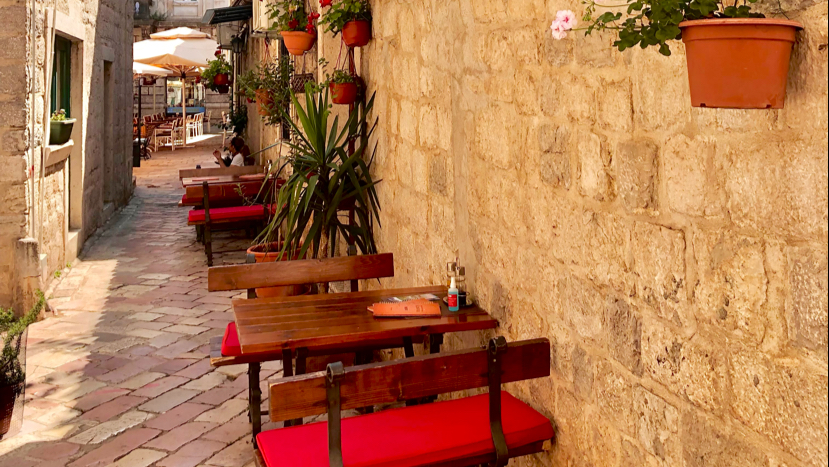 Restoran Cesarica – Vieille ville de Kotor, Monténégro (photo 1)