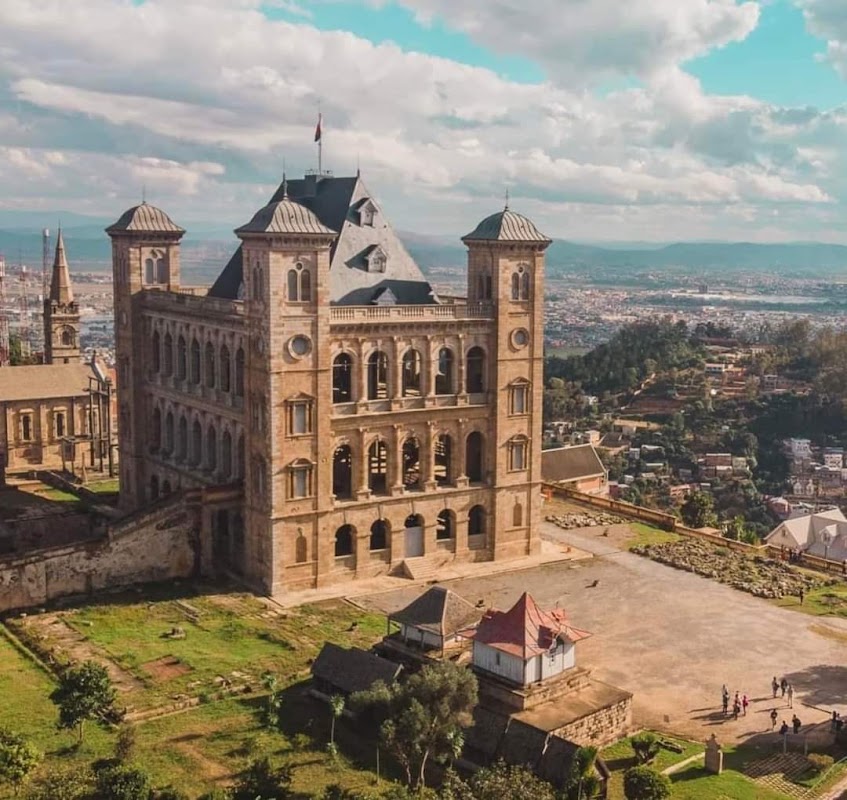 Rova (Palais de la Reine, Manjakamiadana) – Rova Manjakamiadana, Antananarivo 101, Madagascar (photo 1)