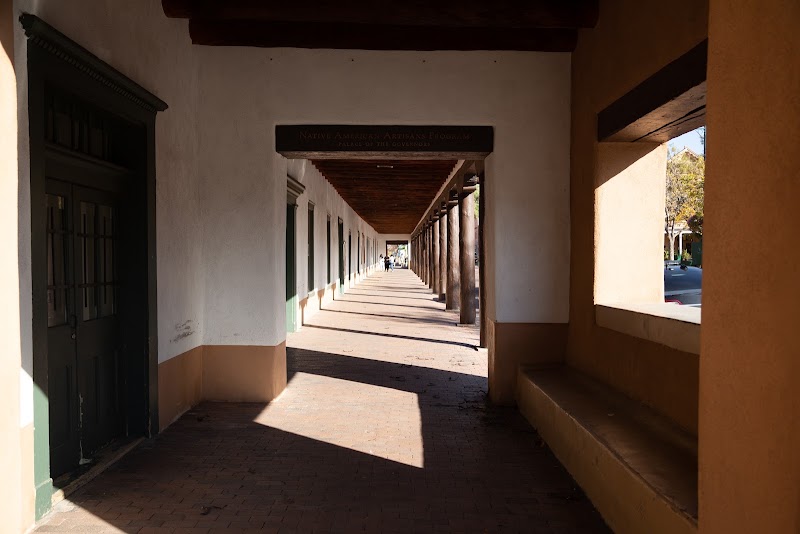 Santa Fe - Plaza, Palace of the Governors et Meow Wolf – 63 Lincoln Ave, Santa Fe, NM 87501, États-Unis (photo 3)